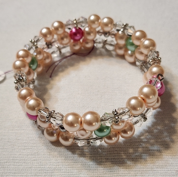 Hand Crafted Elegant Pearl and Crystal Wrap Memory Wire Bracelet Pink Green - Picture 4 of 5